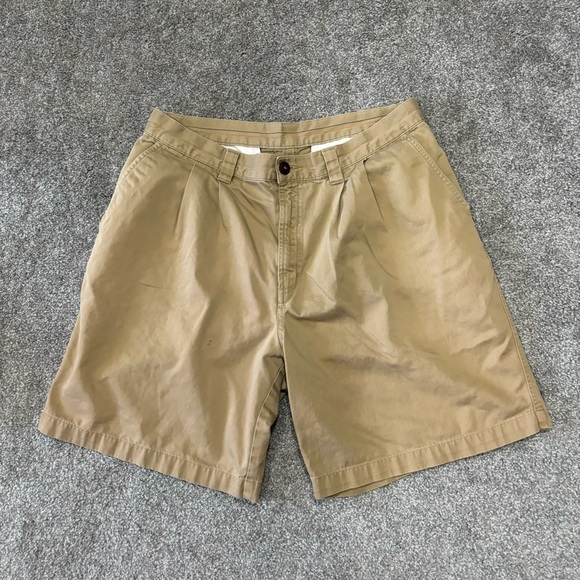 Patagonia Other - Patagonia shorts mens 34 tan khaki chino pleated front hiking outdoors casual
